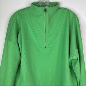 ZYIA lovely spring  Green 1/4 Zip knit crop top